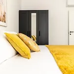 Orca -Sea View Apartment